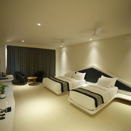 Hotel Brij Residency Top Selling , Latur Bagian luar foto